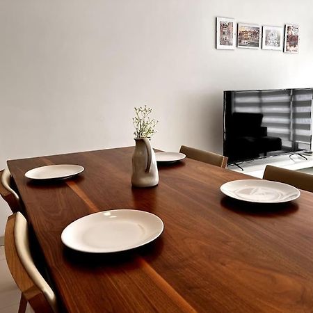 מרסשלוק Viewline Seaview Modern 3 Bedroom Apartment מראה חיצוני תמונה